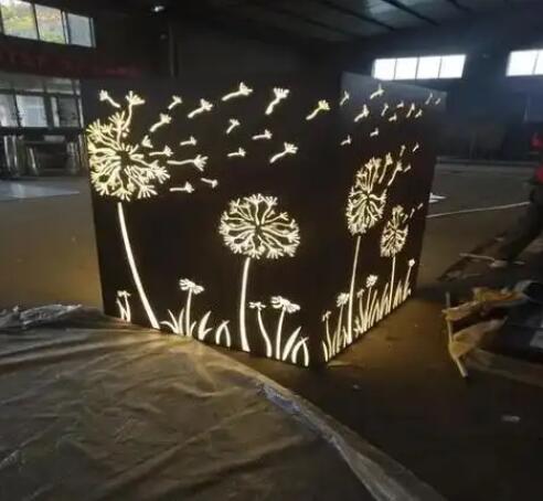 正宁耐候钢灯箱